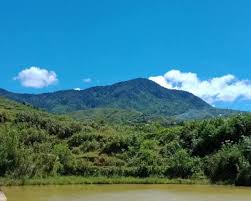 Gunung Rasan Surga Tersembunyi yang Jarang Diketahui